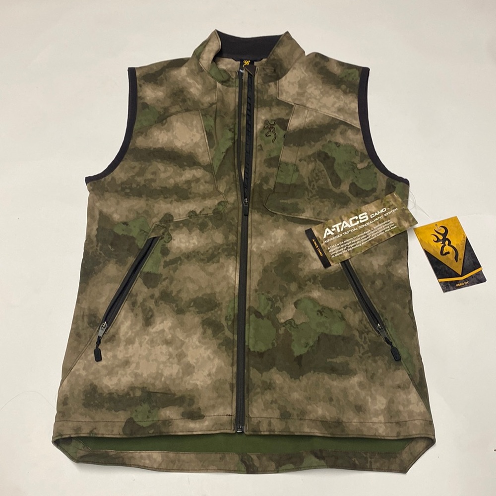 Browning Hells Canyon Speed Backcountry Vest in ATACS camo size large